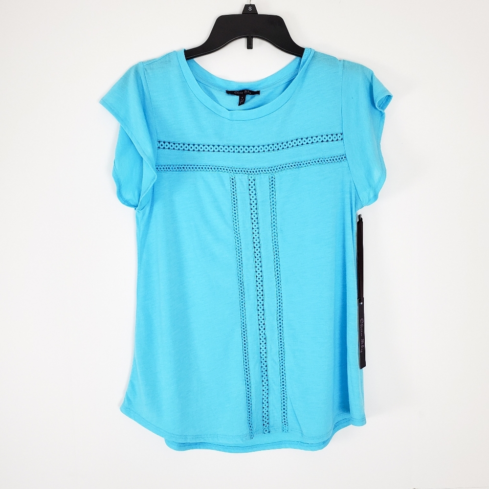 NWT Olivia Sky Blue Short Sleeve Top Size Small
